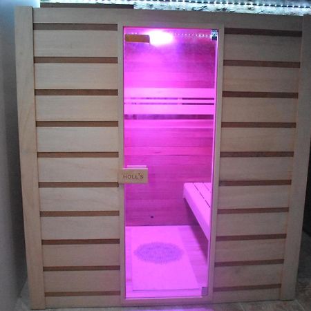 Gite A La Ferme Avec Jacuzzi Et Sauna Villefloure Екстериор снимка