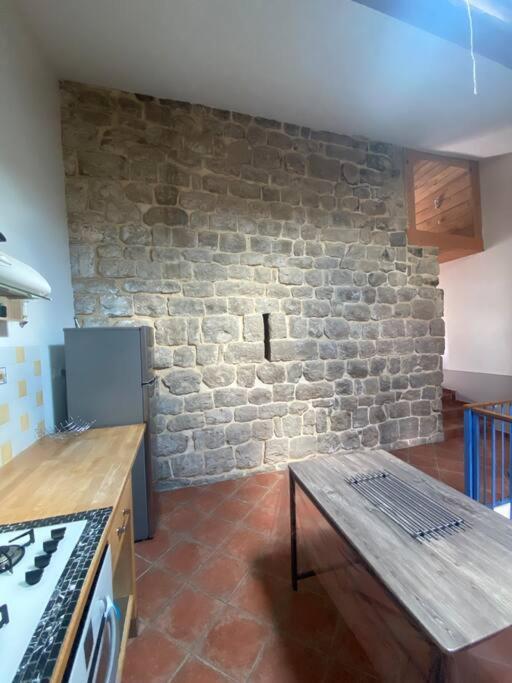 Gite A La Ferme Avec Jacuzzi Et Sauna Villefloure Екстериор снимка
