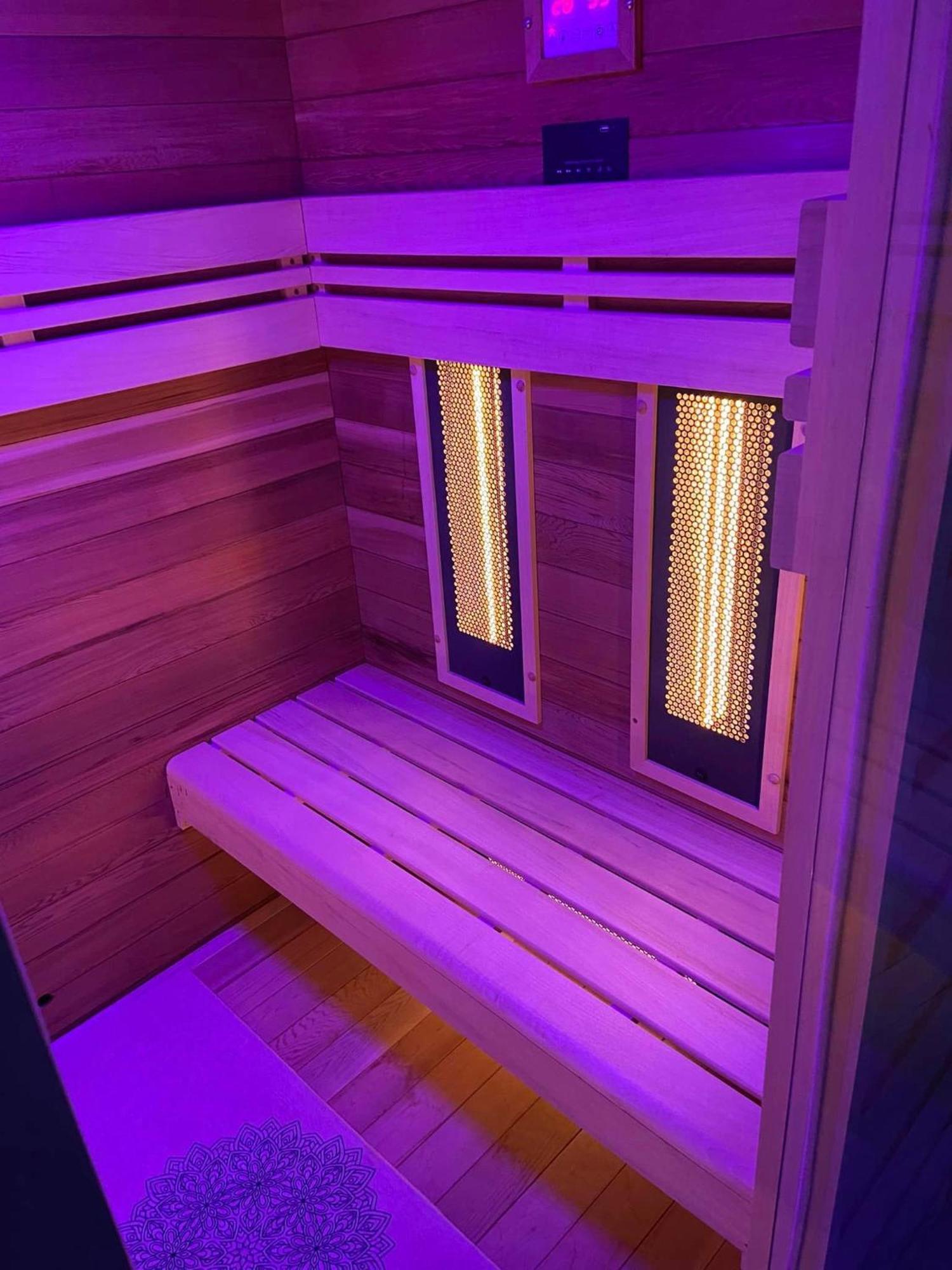 Gite A La Ferme Avec Jacuzzi Et Sauna Villefloure Екстериор снимка
